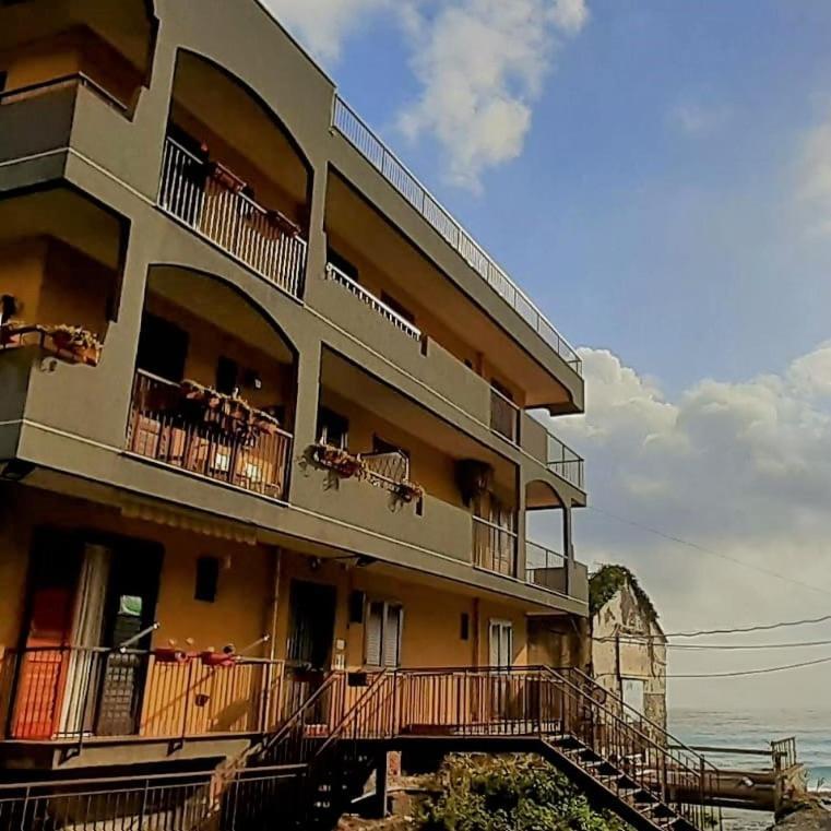 Pina'S Tao Sea Home Taormina Kültér fotó